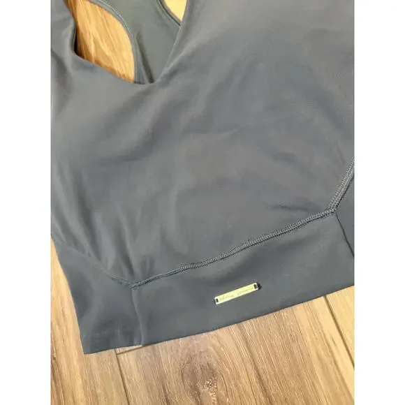 NWOT! Gymshark Women's Whitney Crop Tank in Eucalyptus Size Medium - Picture 4 of 7